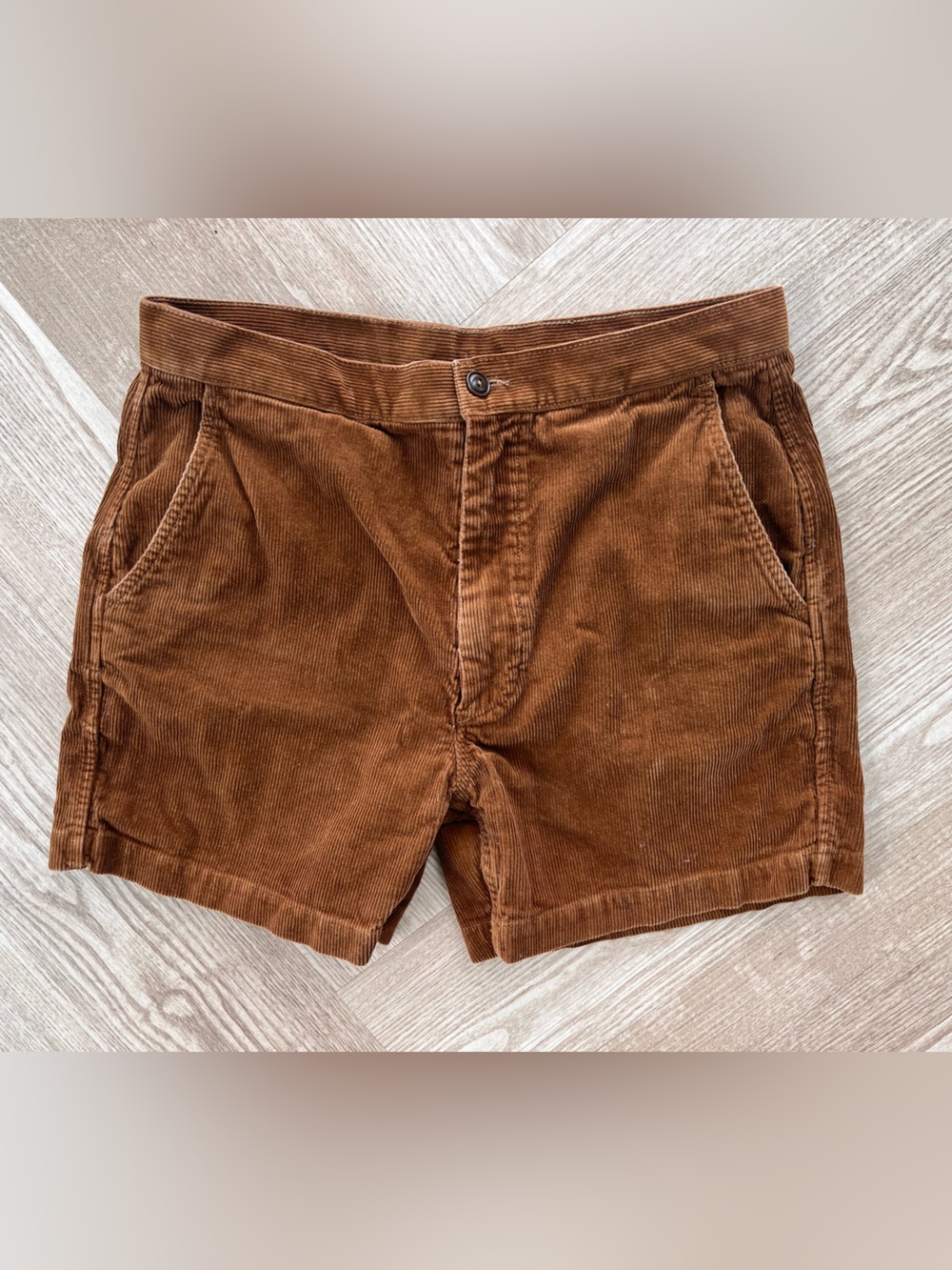 Buck Mason Corduroy Shorts in Rust Brown Size 32